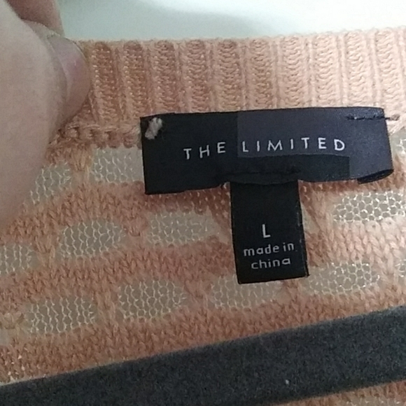 The Limited Blush Sweater (L) Like new! - Picture 3 of 3